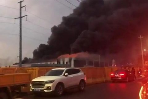 江苏徐州一百亿项目厂房起火致5死2伤丨安全生产防线需筑牢 江苏徐州一百亿项目厂房起火致5死2伤丨安全生产防线需筑牢